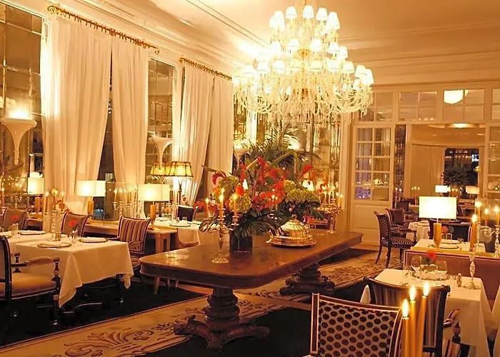 Majestic Отель 5*